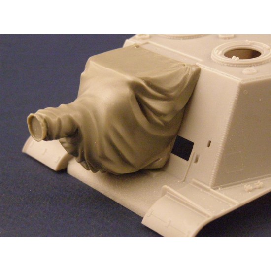 1/35 Soviet JSU-122/152 Mantlet with Canvas Cover for Dragon kit 1/35 Soviet JSU-122/152 Mantlet with Canvas Cover for Dragon kit