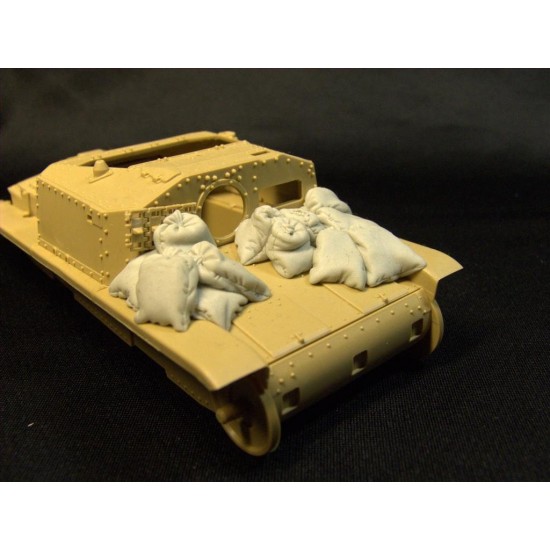 1/35 Italian Self-Propelled Gun SPG Semovente Sand Armour for Tamiya kit 1/35 Italian Self-Propelled Gun SPG Semovente Sand Armour for Tamiya kit