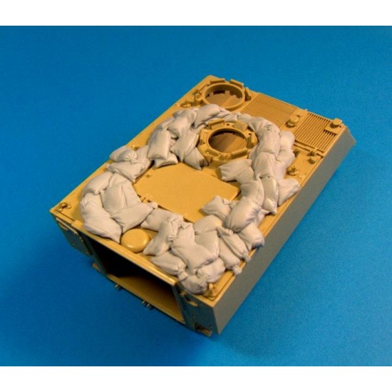 1/35 IDF M113 APC Sand Armour 1/35 IDF M113 APC Sand Armour