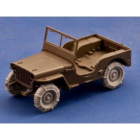 1/35 Road Wheels with Chains for WWII US Jeep (4pcs) 1/35 Road Wheels with Chains for WWII US Jeep (4pcs)