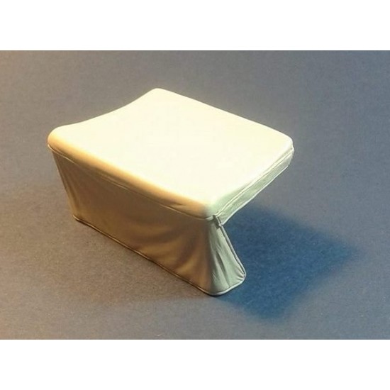 1/35 US GMC CCKW 2.5-ton Soft Cab Canvas Cover 1/35 US GMC CCKW 2.5-ton Soft Cab Canvas Cover