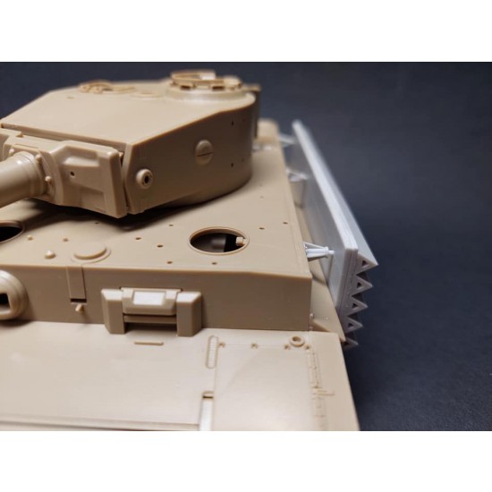 1/35 Tiger I Tank Wooden Sapper Bruckentafel 1/35 Tiger I Tank Wooden Sapper Bruckentafel