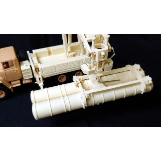 1/35 KraZ 5T99M Loading Vehicle S-300 Conversion set for HobbyBoss KRAZ-260 kits 1/35 KraZ 5T99M Loading Vehicle S-300 Conversion set for HobbyBoss KRAZ-260 kits