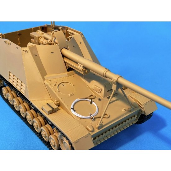 1/35 Nashorn Detail Set for Tamiya kit #35335 1/35 Nashorn Detail Set for Tamiya kit #35335