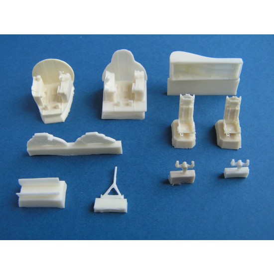 1/72 Ilyushin Il-28U Cockpit Set with Seat for Italeri/Bilek kit 1/72 Ilyushin Il-28U Cockpit Set with Seat for Italeri/Bilek kit