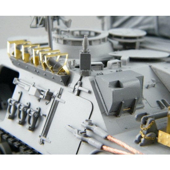 1/35 Leopard 1 AEV Genietank NL Conversion Set for Takom Bergepanzer 2 kit #2122 1/35 Leopard 1 AEV Genietank NL Conversion Set for Takom Bergepanzer 2 kit #2122