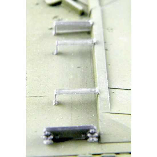 1/35 Leopard 2 A5 - A7 Camouflage Pole Holder 1/35 Leopard 2 A5 - A7 Camouflage Pole Holder
