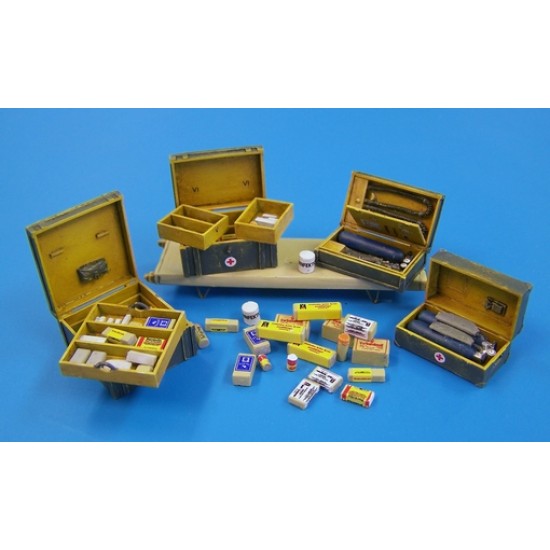 1/35 German Medical set (Resin parts and Decals) 1/35 German Medical set (Resin parts and Decals)