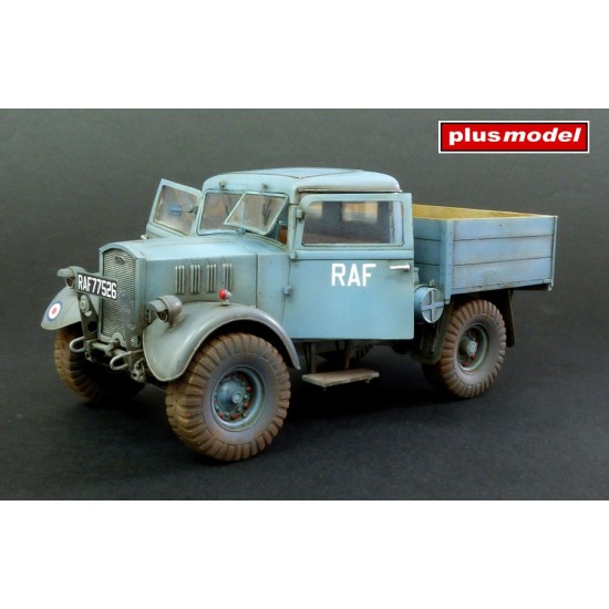 1/35 WWII British Ford WOT3 Tractor 1/35 WWII British Ford WOT3 Tractor