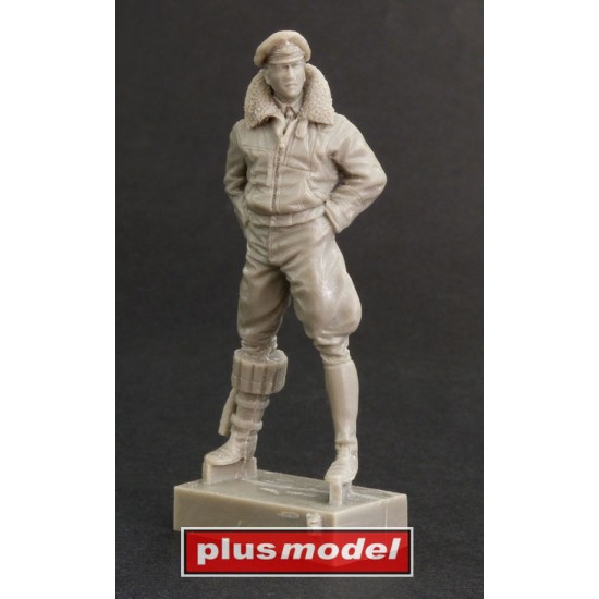 1/32 Focke-Wulf Fw 190 Pilot 1/32 Focke-Wulf Fw 190 Pilot