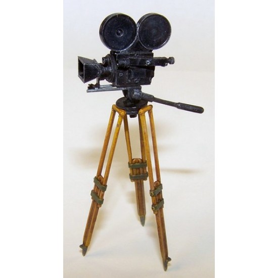 1/35 Camera (10 Resin Parts) 1/35 Camera (10 Resin Parts)
