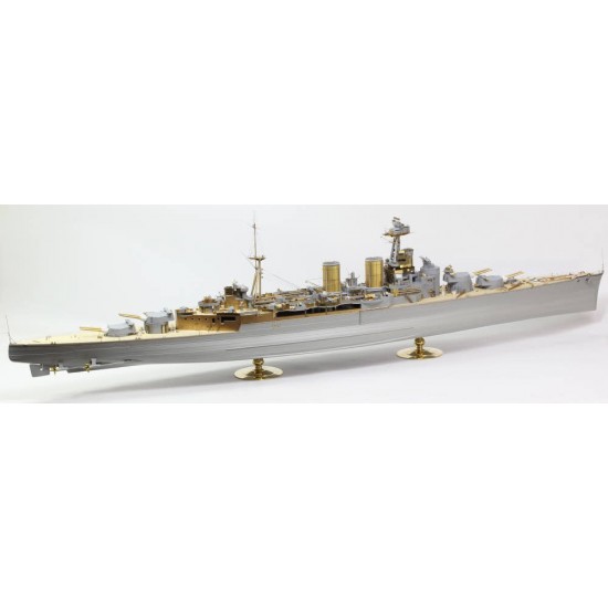 1/200 HMS Hood 1941 Detail-up Set w/Wooden Deck for Trumpeter kit 1/200 HMS Hood 1941 Detail-up Set w/Wooden Deck for Trumpeter kit