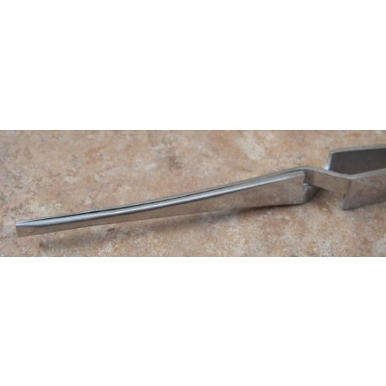 6-1/2inch Self Closing Blunt Pointed Tweezers 6-1/2inch Self Closing Blunt Pointed Tweezers