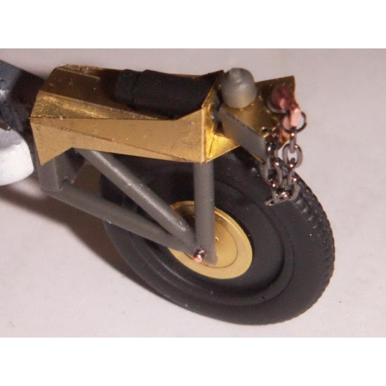 1/32 Me 163 Ground Equipment: Scheuch-Schlepper 1/32 Me 163 Ground Equipment: Scheuch-Schlepper