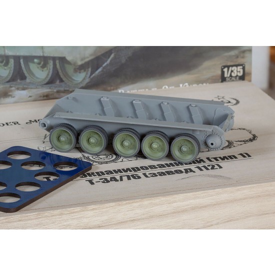 1/35 T-34 Wheel Masking for Border Model #BT-009 1/35 T-34 Wheel Masking for Border Model #BT-009