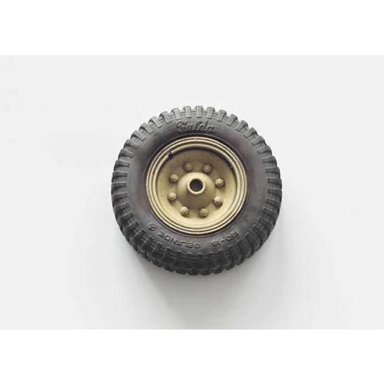1/35 SdKfz.251 / SdKfz.11 Front Wheels (Fulda) with Wheel Mask 1/35 SdKfz.251 / SdKfz.11 Front Wheels (Fulda) with Wheel Mask