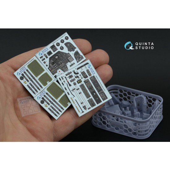 1/35 AH-1W Coloured Interior Detail Parts for Academy kits with Resin parts 1/35 AH-1W Coloured Interior Detail Parts for Academy kits with Resin parts