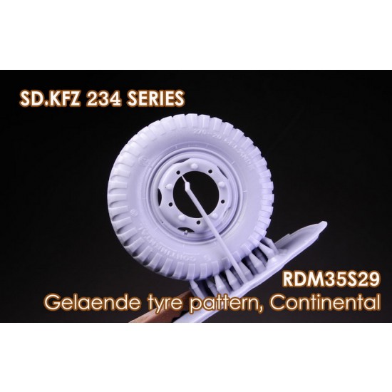1/35 Sd.Kfz. 234 Continental Gealende Wheel Set #1 1/35 Sd.Kfz. 234 Continental Gealende Wheel Set #1