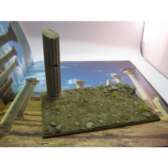 1/35 The Desert