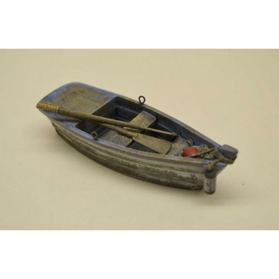 1/35 Rowing Boat (incl. 5 Resin parts, Miniature Rope & Metal Eyebolts)