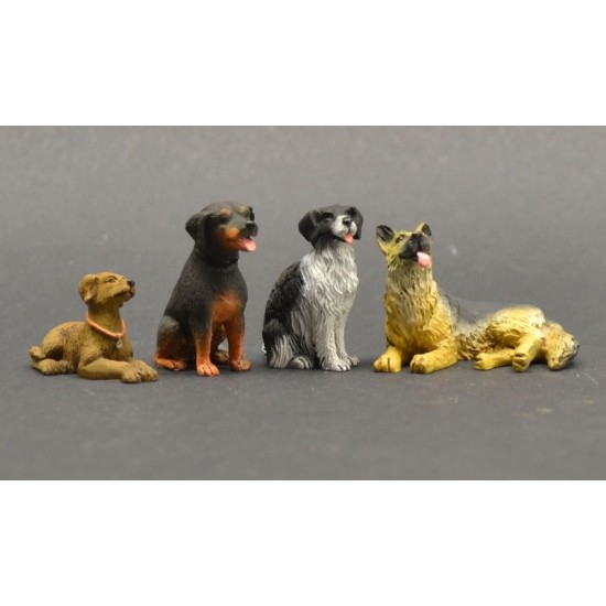 1/35 Large Dogs - 4 Resin pcs (Suitable for Scale 1/35 to 54mm) 1/35 Large Dogs - 4 Resin pcs (Suitable for Scale 1/35 to 54mm)