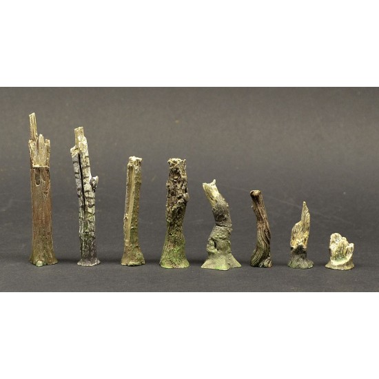 1/35 Tree Trunks - Small (8pcs) 1/35 Tree Trunks - Small (8pcs)