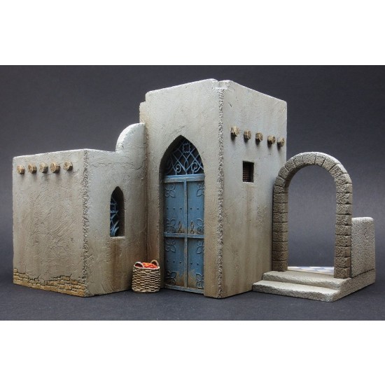1/35 North African House (5 Resin Parts,Length:21cm, Width:6cm, Height:10.5cm) 1/35 North African House (5 Resin Parts,Length:21cm, Width:6cm, Height:10.5cm)