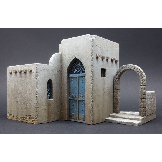 1/35 North African House (5 Resin Parts,Length:21cm, Width:6cm, Height:10.5cm) 1/35 North African House (5 Resin Parts,Length:21cm, Width:6cm, Height:10.5cm)