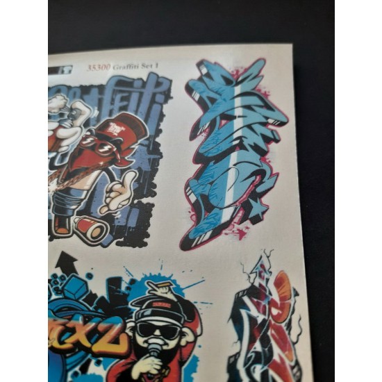 1/35 Graffiti Set #1 1/35 Graffiti Set #1