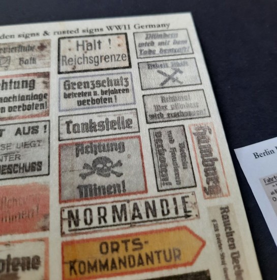 1/48 - 1/35 WWII German Wooden & Rusted Signs 1/48 - 1/35 WWII German Wooden & Rusted Signs
