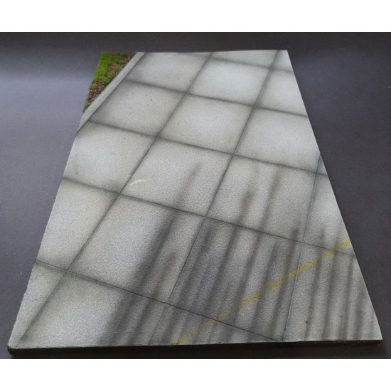 1/48 Airfield Scale (21 x 33 x 0.8cm) 1/48 Airfield Scale (21 x 33 x 0.8cm)