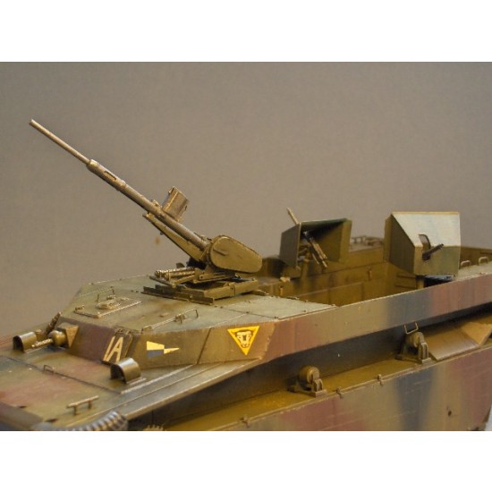 1/35 Polsten & 0.30 Box Shields Conversion set for Italeri LVT2 or LVT4 kit 1/35 Polsten & 0.30 Box Shields Conversion set for Italeri LVT2 or LVT4 kit