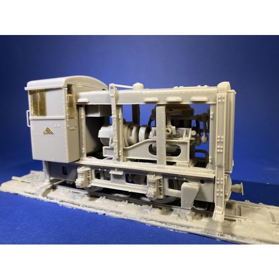 1/35 WWI WDLR Westinghouse Petrol Electric Locomotives Full Resin kit 1/35 WWI WDLR Westinghouse Petrol Electric Locomotives Full Resin kit