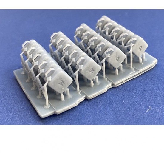1/35 British Simplified 2 Gallon Cans (10 water & 10 Petrol 3D printed cans) 1/35 British Simplified 2 Gallon Cans (10 water & 10 Petrol 3D printed cans)