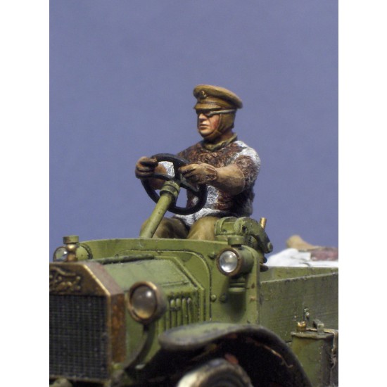 1/35 WWI British Ford Model T Draisine Driver in Winter Dress 1915 (1 Figure) 1/35 WWI British Ford Model T Draisine Driver in Winter Dress 1915 (1 Figure)