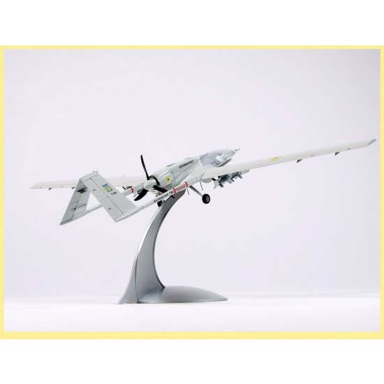 1/48 Ukrainian Navy Bayraktar TB.2 UAV 1/48 Ukrainian Navy Bayraktar TB.2 UAV