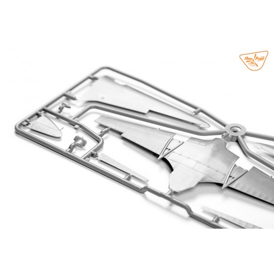1/72 de Havilland DH.88 Comet [Advanced Kit]