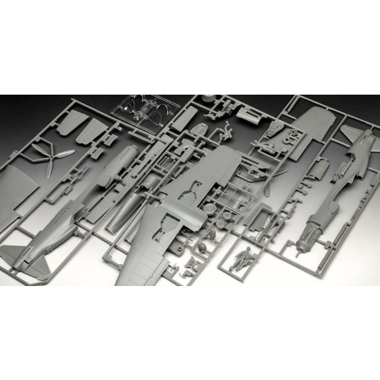 1/48 Dornier Do 335 Pfeil (figures included) 1/48 Dornier Do 335 Pfeil (figures included)