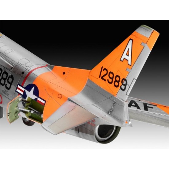 1/48 North American F-86D Dog Sabre 1/48 North American F-86D Dog Sabre
