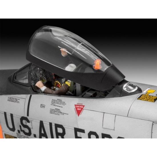 1/48 North American F-86D Dog Sabre 1/48 North American F-86D Dog Sabre