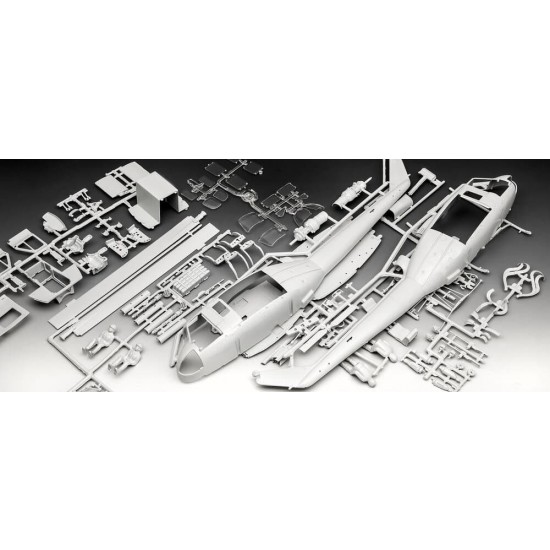 1/32 Bell Uh-1D Goodbye Huey 1/32 Bell Uh-1D Goodbye Huey
