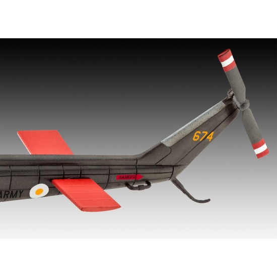 1/100 Bell UH-1H Gunship 1/100 Bell UH-1H Gunship