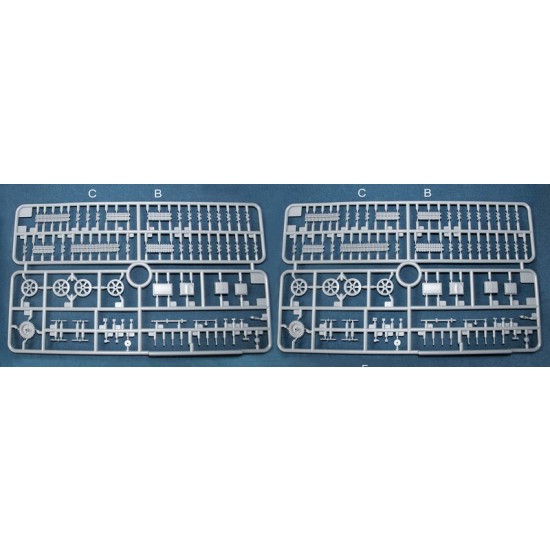 1/35 Universal Carrier Mk.I with Crew 1/35 Universal Carrier Mk.I with Crew