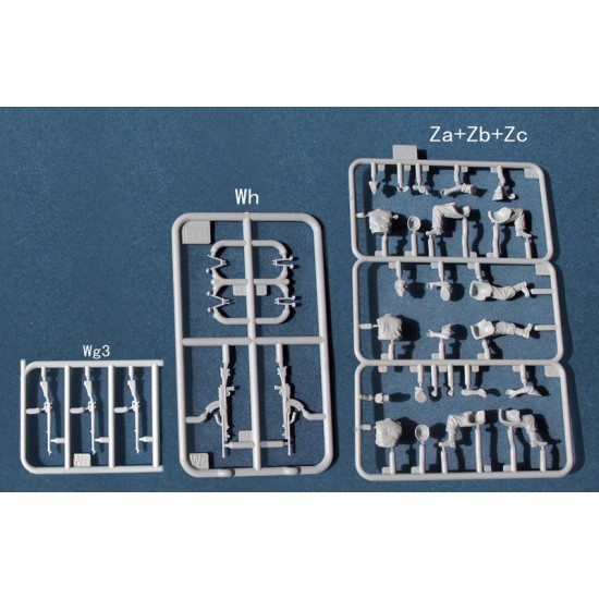 1/35 Universal Carrier Mk.I with Crew 1/35 Universal Carrier Mk.I with Crew