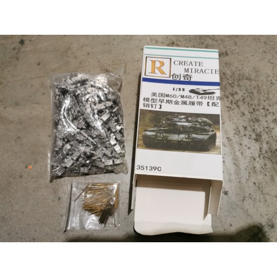 1/35 US M60/M48 /T97 Late Production Metal Tracks w/Pins 1/35 US M60/M48 /T97 Late Production Metal Tracks w/Pins