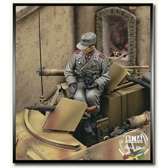 1/35 WWII German Tank Crew Herman Goring 1/35 WWII German Tank Crew Herman Goring