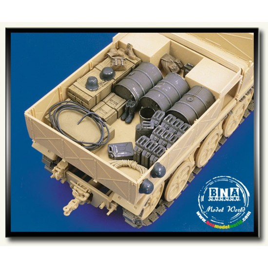 1/35 WWII German Heavy Half-track SdKfz.9 Famo Stowage Set 1/35 WWII German Heavy Half-track SdKfz.9 Famo Stowage Set