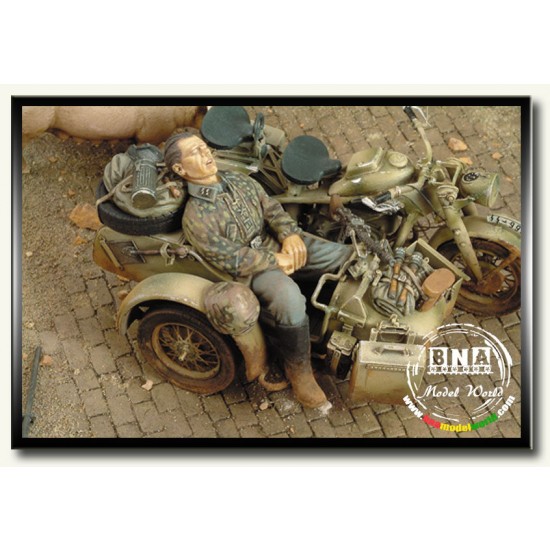 1/35 WWII Sleeping SS Grenadier 1/35 WWII Sleeping SS Grenadier