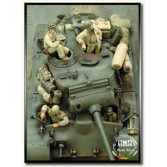 1/35 WWII M26 Pershing Crew