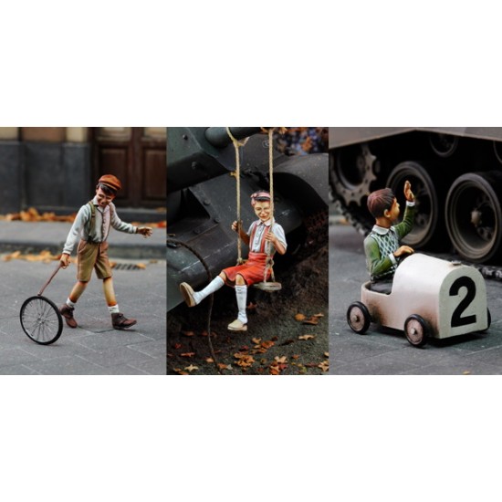 1/35 Children Playing (3 Figures) 1/35 Children Playing (3 Figures)